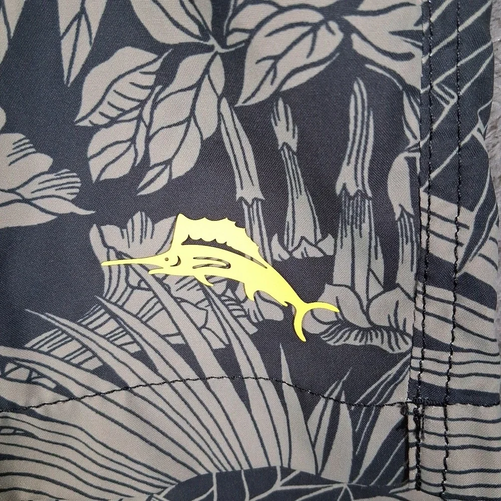 Tommy Bahama Baja Santiago Palms 9